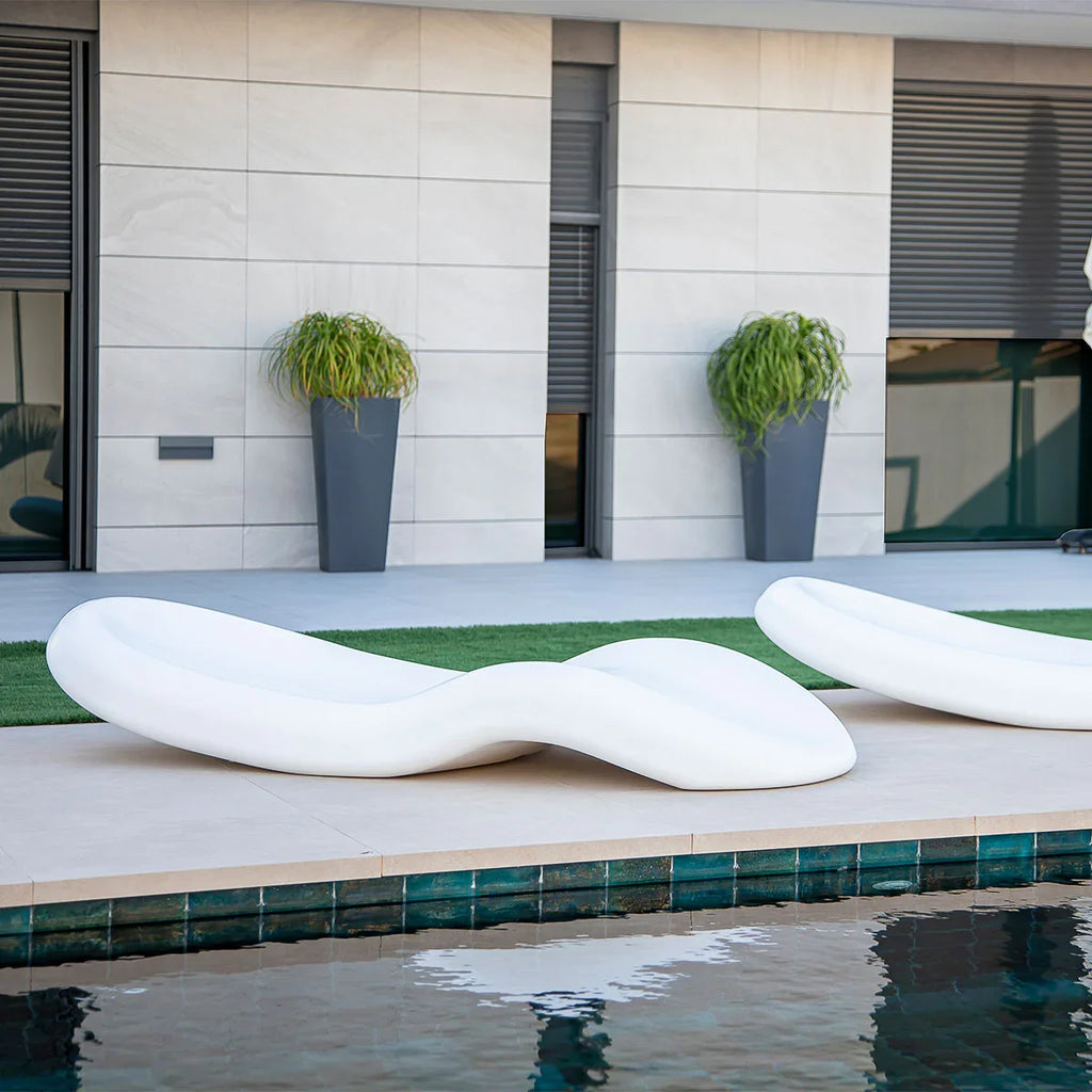Tumbona Rasa para casas, piscinas, hoteles y beach club