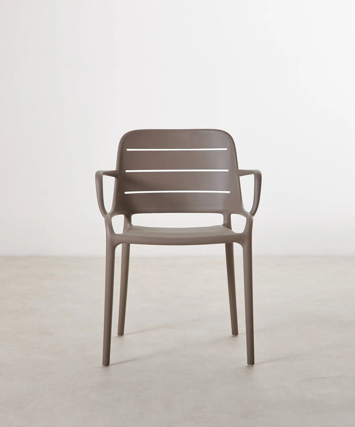 Silla de Polipropileno con Reposabrazos Mila
