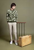 look homme Pull jacquard en laine carreaux verts, Pantalon coton beige
