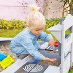 Cocina móvil de juego "Mud & Play BBQ" para niños – Madera certificada FSC – Acabado en gris grabado