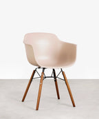 Silla de Polipropileno y Madera Elon Arms