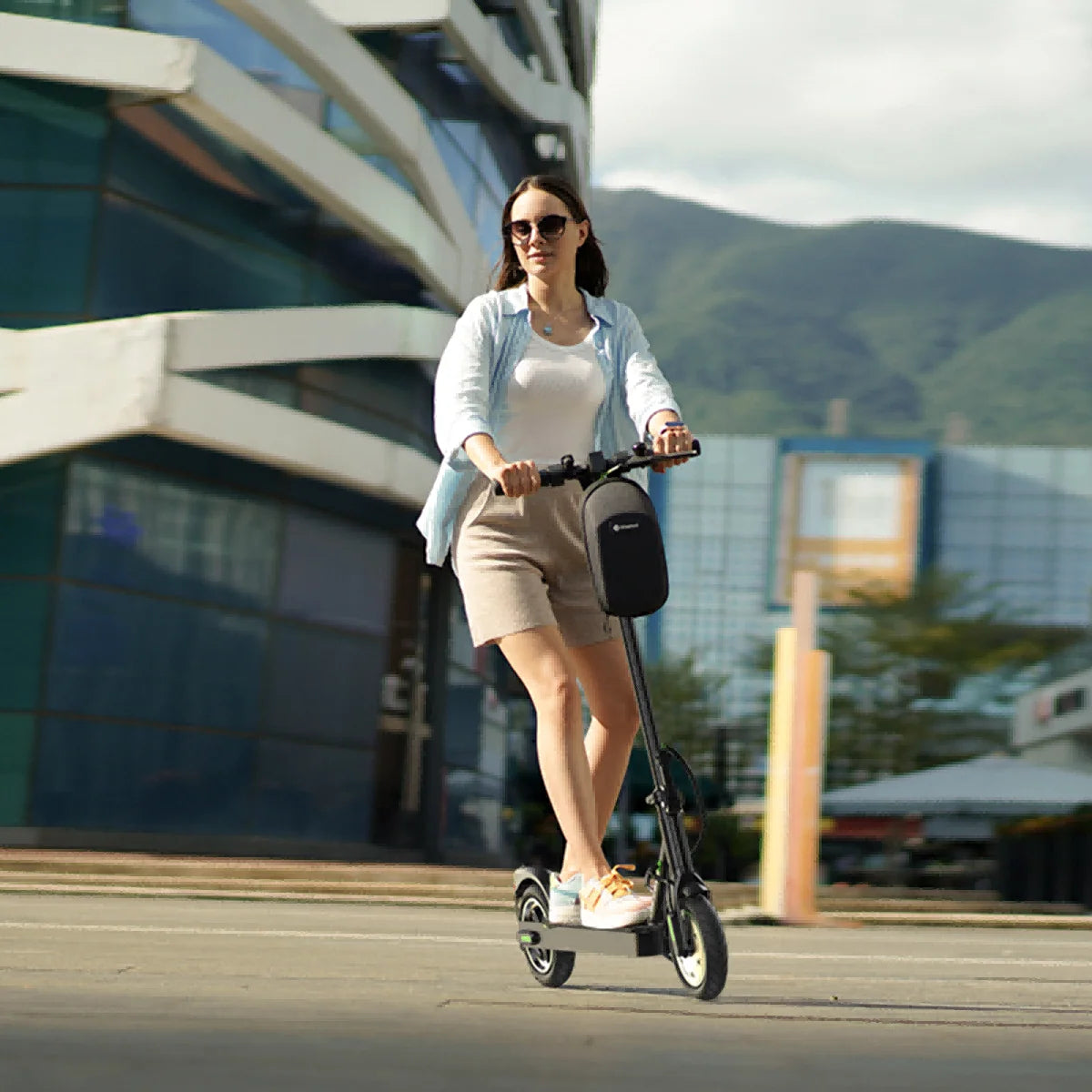 Patinete Eléctrico Isinwheel S9pro - 8,5" - 330w 36v 7,5ah - Control Mediante Aplicación - Suspensión Trasera