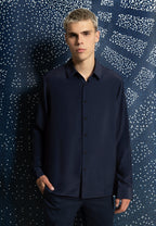 Chemise en crêpe fluide bleu marine