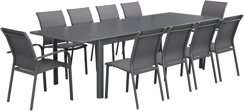 sweeek - Table de Jardin Extensible Aluminium + 10 assises Aluminium et textilène Anthracite. 8 chaises. 2 fauteuils. 10 Places. 290 x 100 x 75 cm