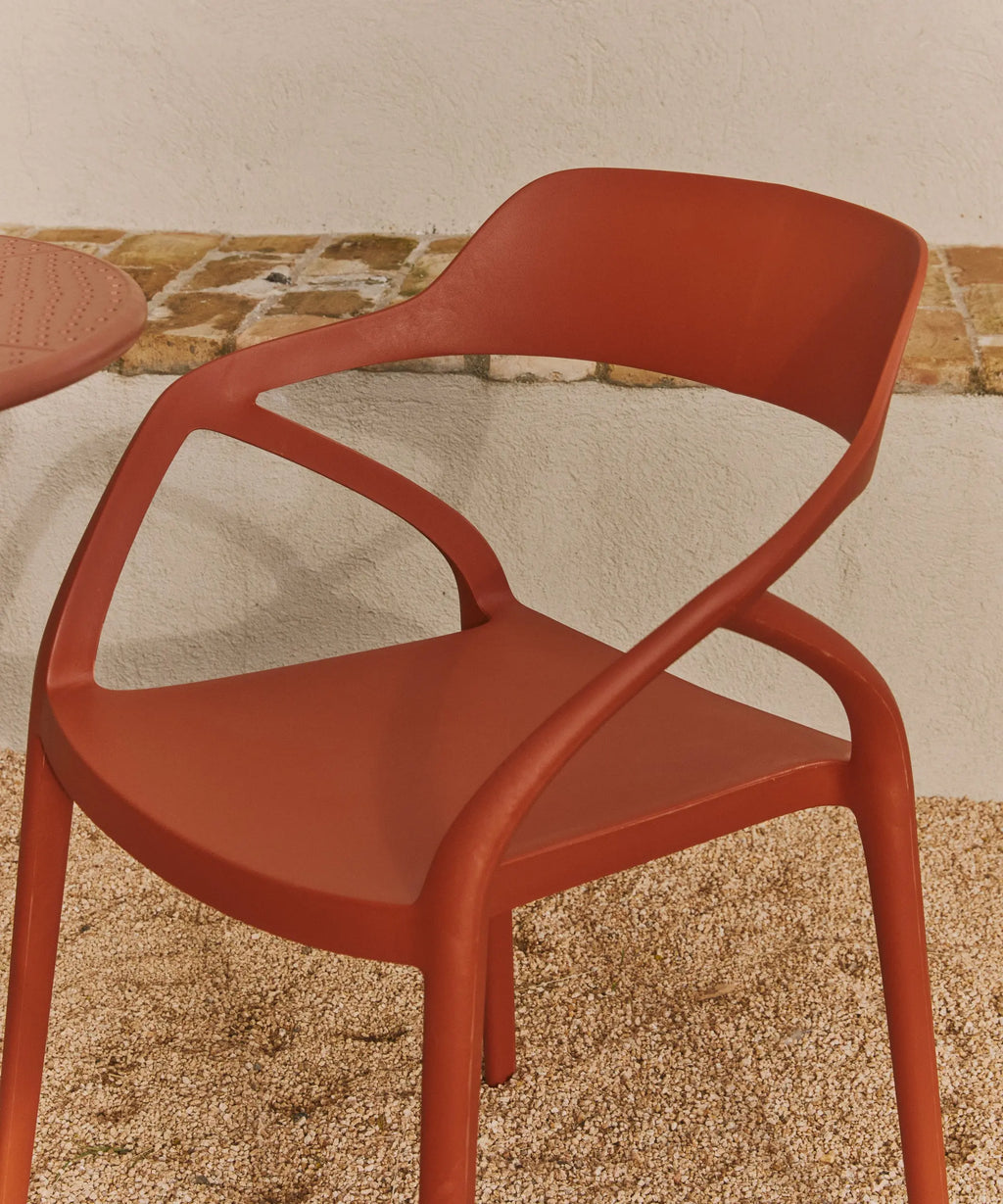Silla de Polipropileno con Reposabrazos Grace