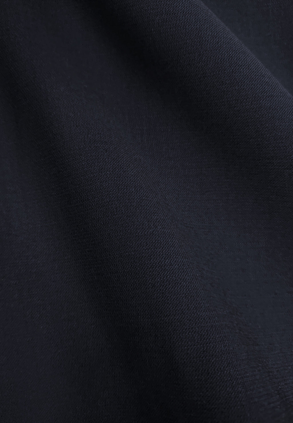 Veste en laine bleu marine ceinturée à col yukata