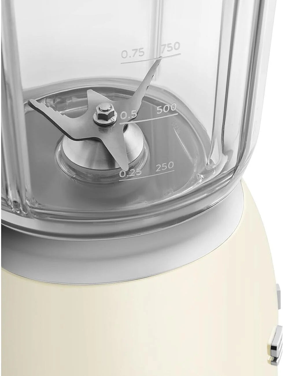 Smeg, Blender BLF03CREU 1,5 L, 4 Vitesses, 4 Fonctions Smoothie, Pulse, Glace Pilée et Autonettoyant, Bloc Moteur et Bouchon Doseur, Base Antidérapante, Range Cordon Intégré, 800W, Crème