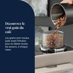 De’Longhi Rivelia - Perfetto Machine à Café Automatique, Mousseur à Lait Classique, 8 Boissons Enregistrées, Écran Tactile Couleur, Réservoir à Grains de Café Interchangeables, Noir (EXAM440.35.BG)