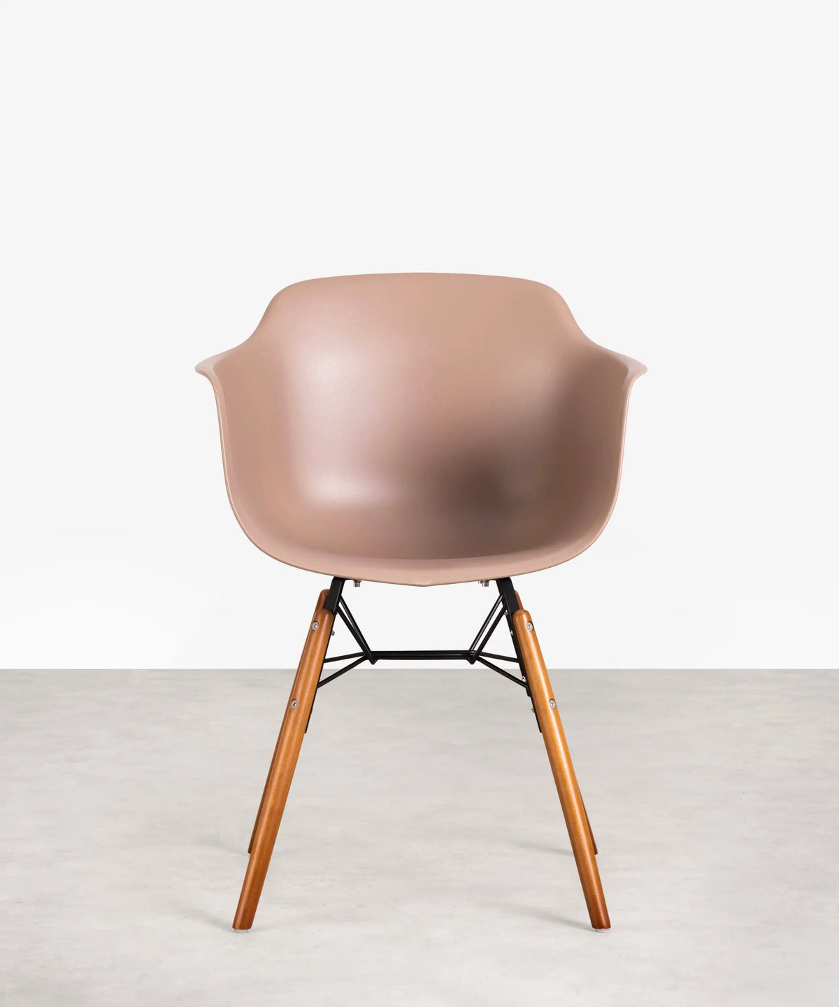 Silla de Polipropileno y Madera Elon Arms