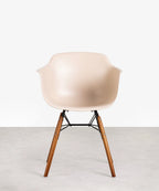 Silla de Polipropileno y Madera Elon Arms