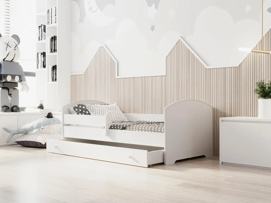 KOBI Lit Enfant LUK avec Matelas, Blanc | pour Chambres d'enfants | pour Un garçon et Une Fille | Lit Bebe pour Enfants | (avec tiroir, 140x70)