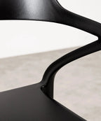Silla de Polipropileno con Reposabrazos Grace
