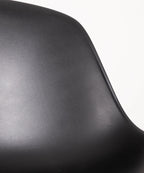 Silla de Polipropileno y Madera Elon