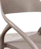 Silla de Polipropileno con Reposabrazos Grace