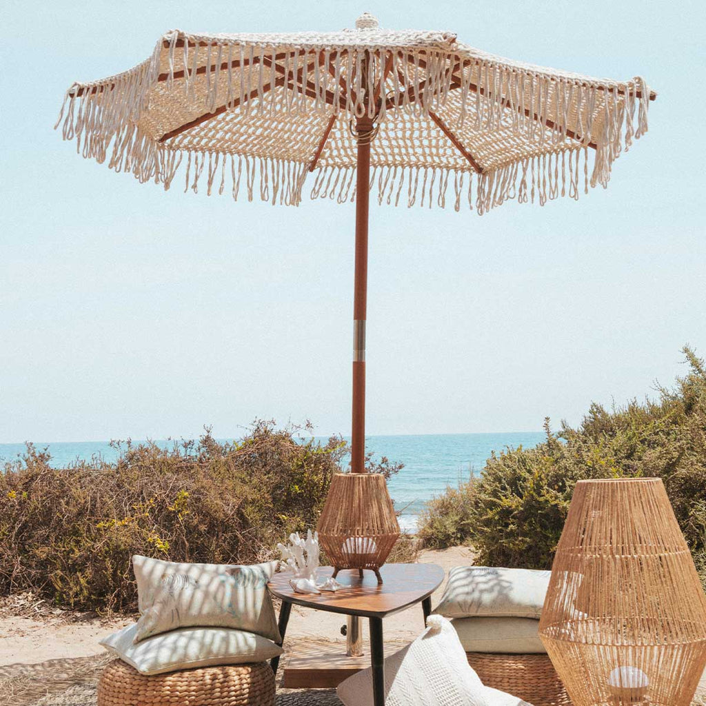 Sombrilla hecha de macramé BINIBECA para exterior ø210x229cm